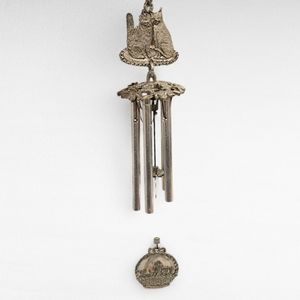 Vintage Whispering Winds Pewter Cats and Kitten Wind Chime 13"